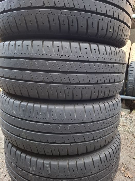 225 65 16c Vând 4 anvelope Michelin vară microbuz,autoutilitara,bus