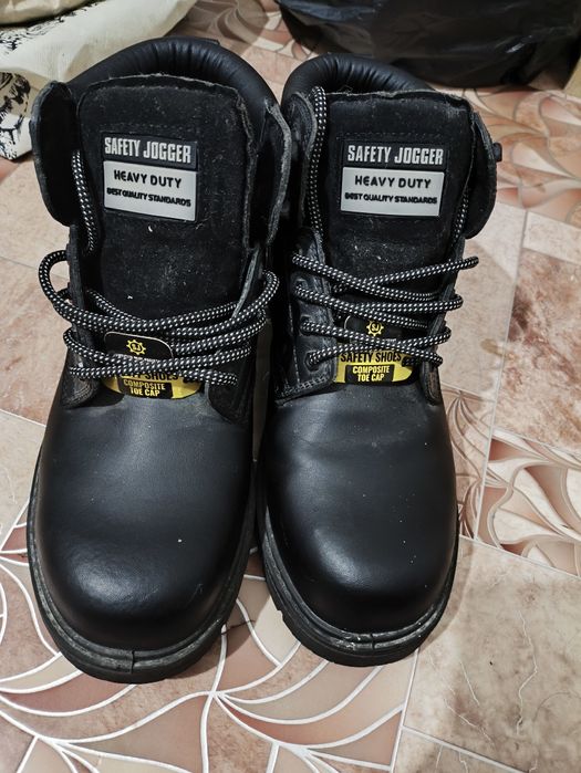 Продам демисезон 41р