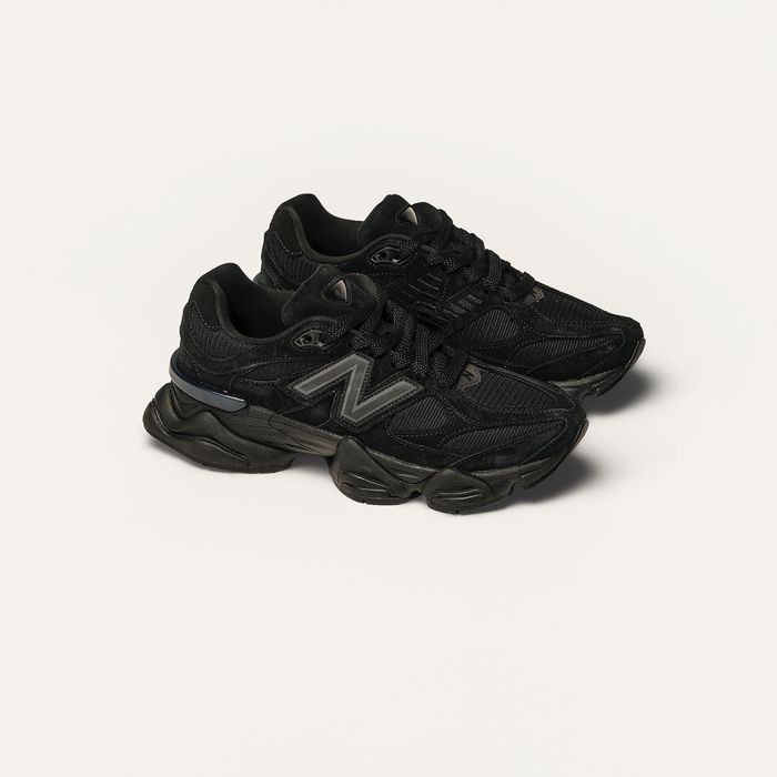 New Balance 9060 маратонки