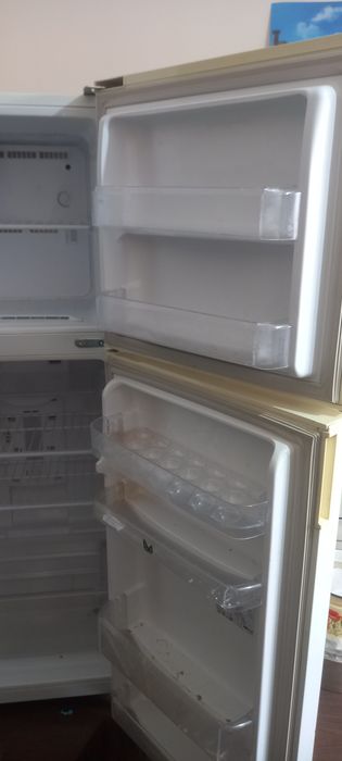 Срочно продам холодильник Самсунг