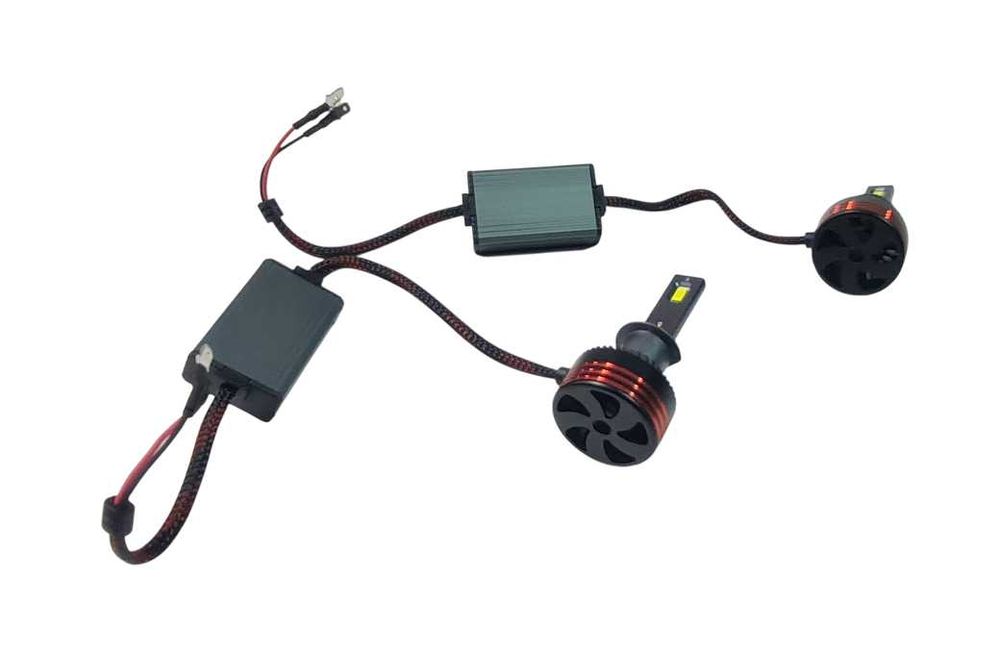 Крушки -Led- в куфарче H1-300W 2бр.к-т