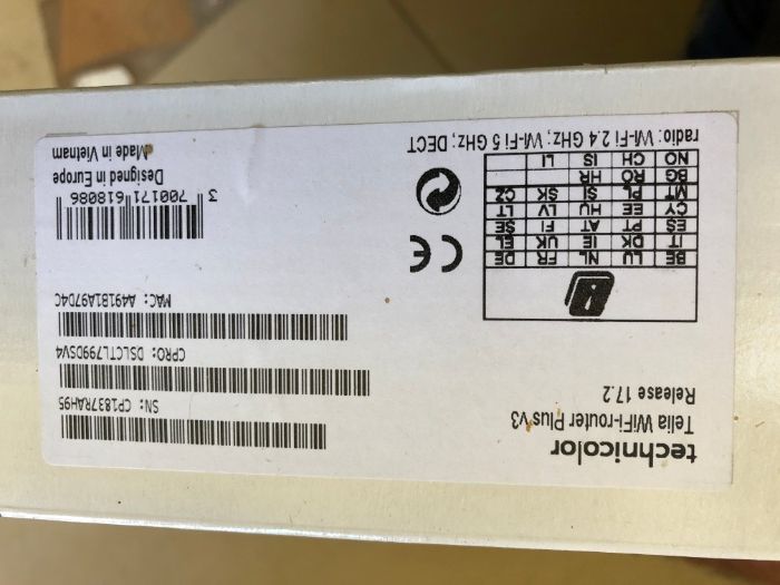 Vand 2 routere wi-fi de la Telia import Suedia - pret 100 lei/buc