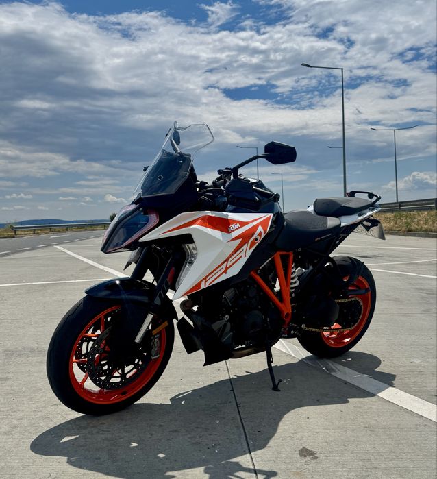 KTM SuperDuke 1290 GT 2019