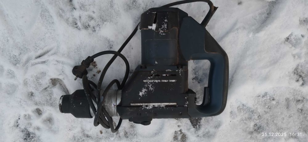 Перфоратор продам