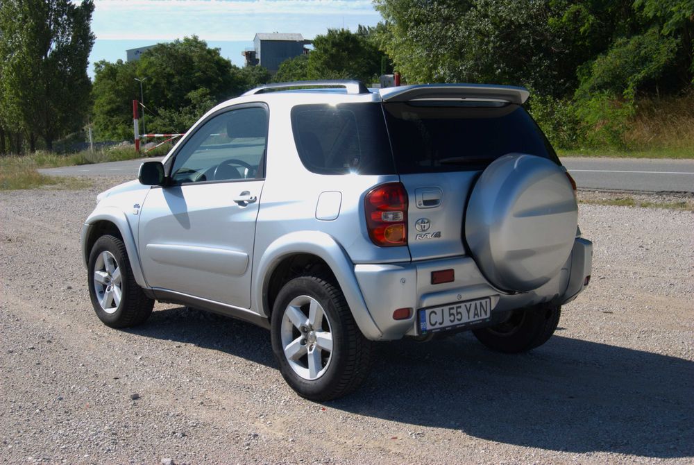 TOYOTA RAV4 2005 — imagine 3