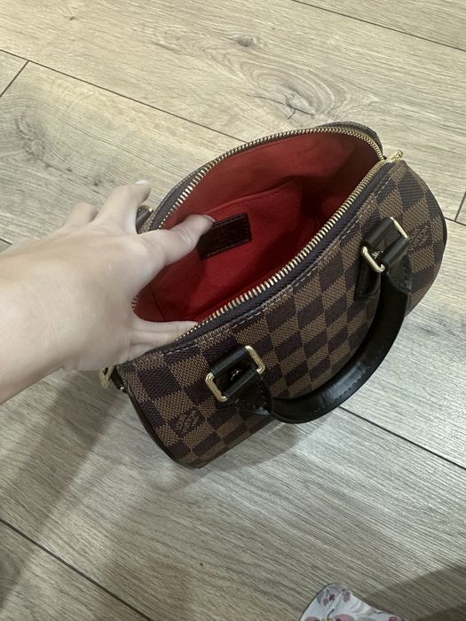 Продам лоферы женские