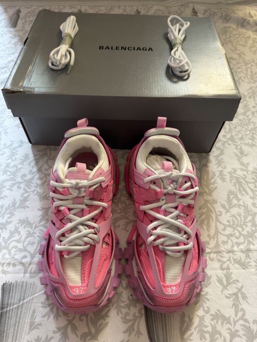 Balenciaga Track