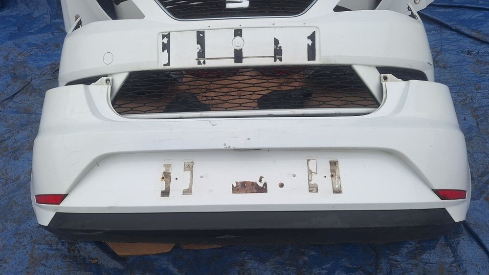 Bara fata capota far Seat Ibizta facelit 2014 tragar triple oglinda