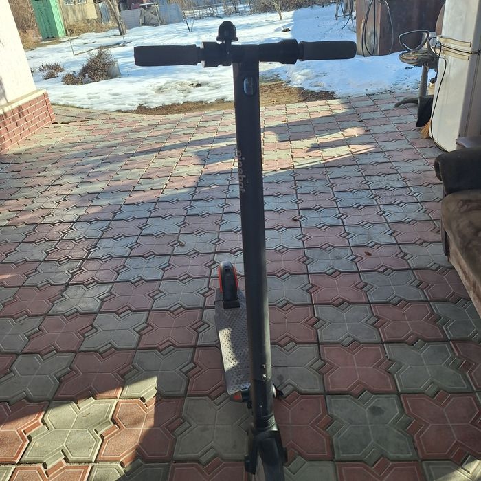 Электросамокат NINEBOT