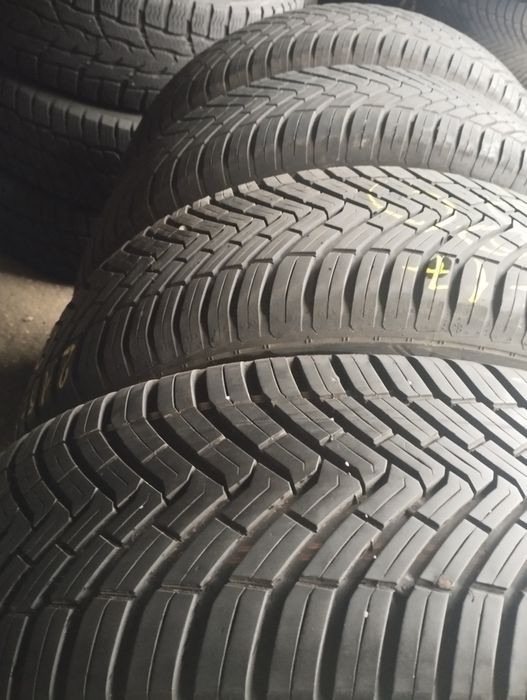 4 buc 215 65 17 .99H Continental Allseason Contact dot 2024 cu 2021