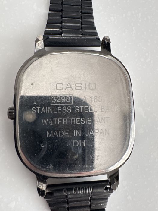 Часы Casio A168