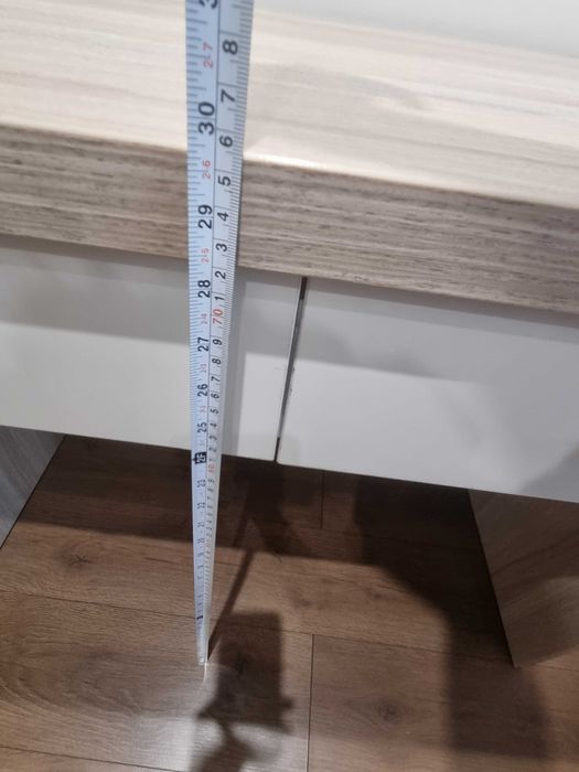 Бюро ученическо/