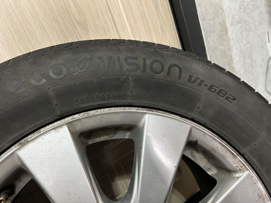 Камри 40 оригинальный диск