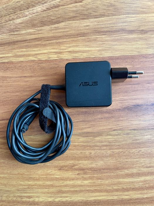 Laptop Asus Vivobook 15
