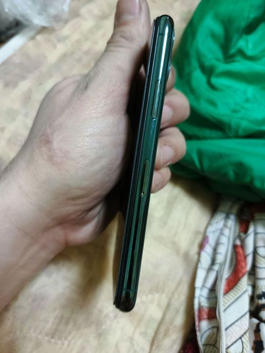 IPhone 11 pro хорошем состоянии