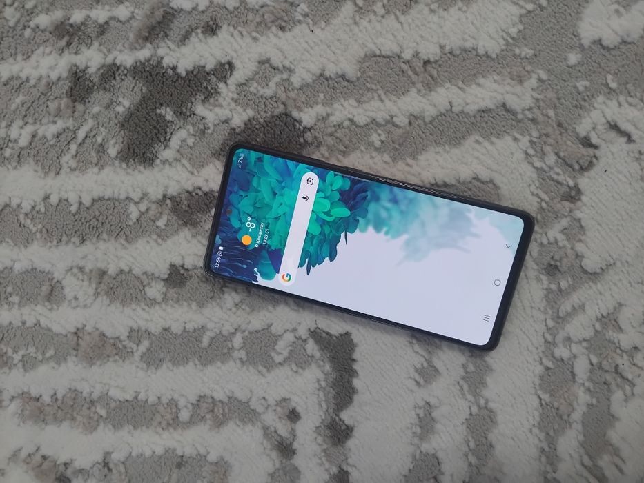 Самсунг s 20,128гиг ,,