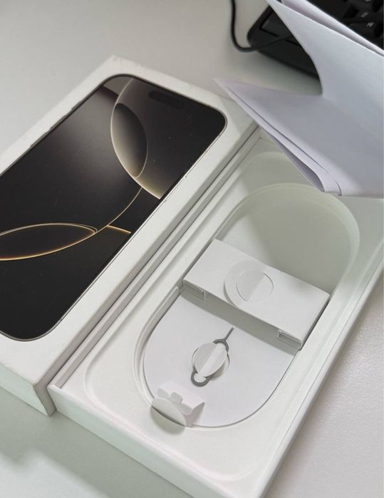 IPhone 16 PRO, 256GB