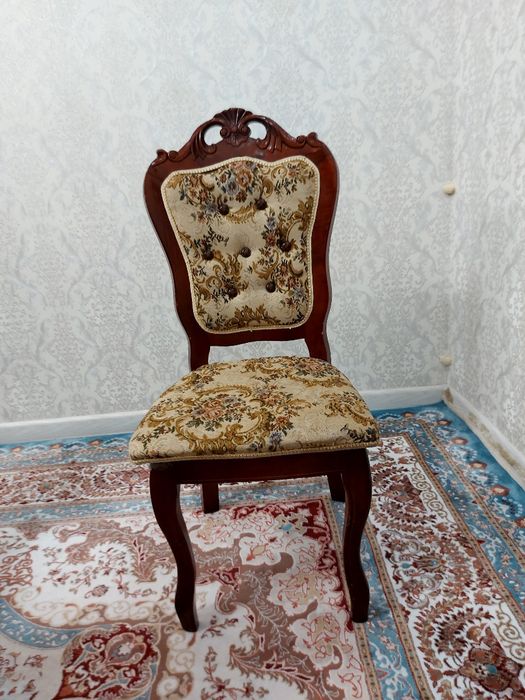 Стулья гостевые (дерево )