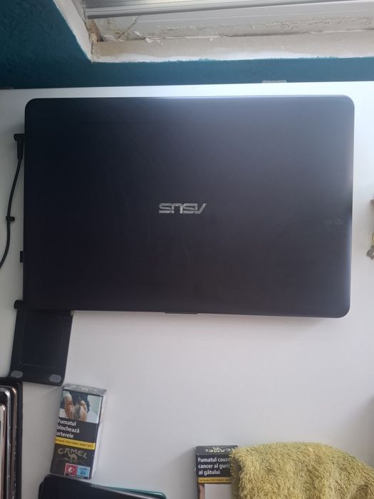 Laptop Asus vivobook x543M