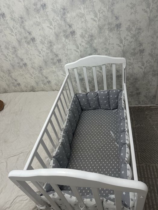 Продам детскую кравтку