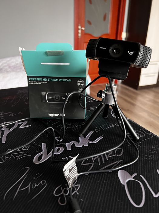 Веб камера стример Logitech C922 PRO HD 1080p 30 FPS