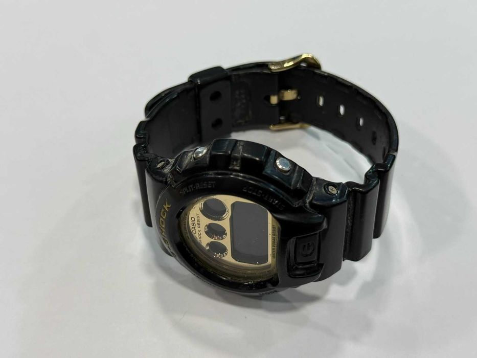 Часовник G-SHOCK DW-6900CB