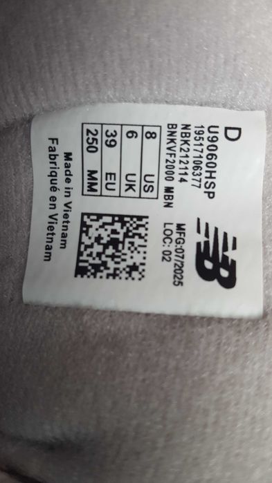 Нови розови дамски маратонки New Balance 9060 U9060HSP р-р 39