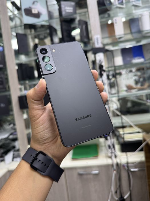 Samsung S22+ Plus 8/128Gb Duos
