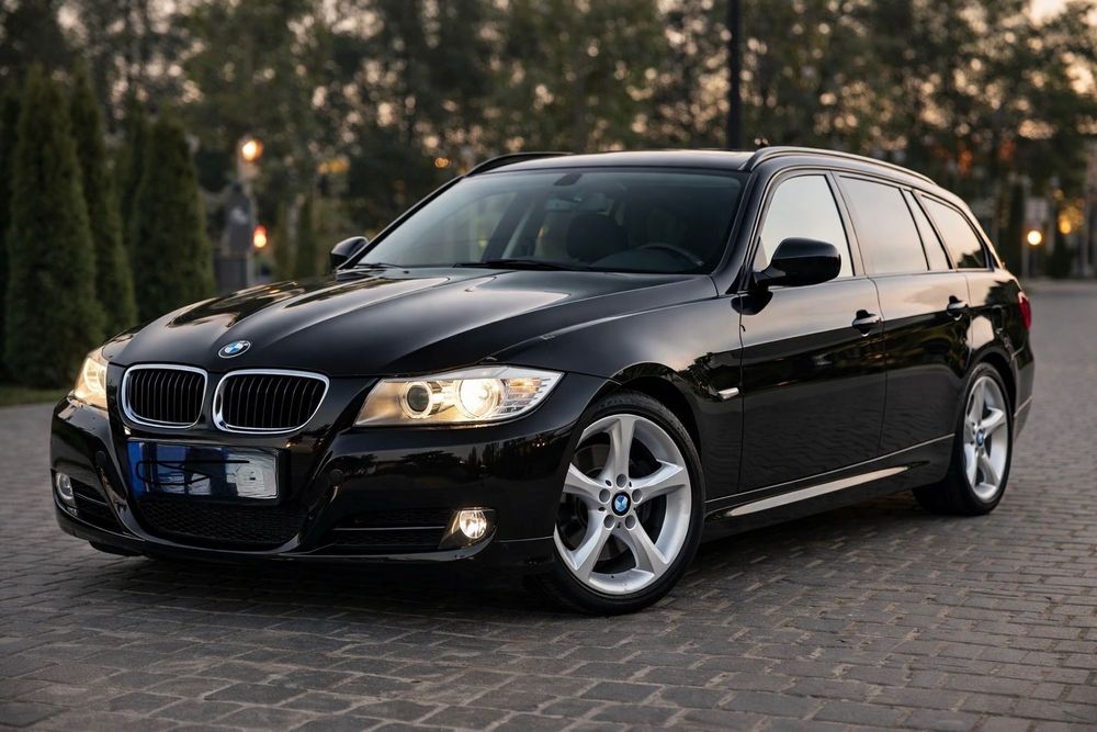 BMW 320 facelift 2010