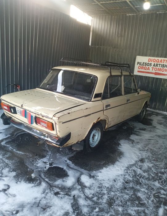 Jiguli 06 sotiladi. 1989 yil prapan benzin