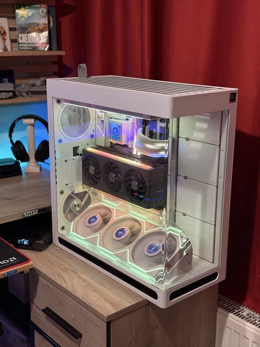 PC Gaming/Workstation RX7900XT R7 7800X3D 32GB DDR5 2TB SSD