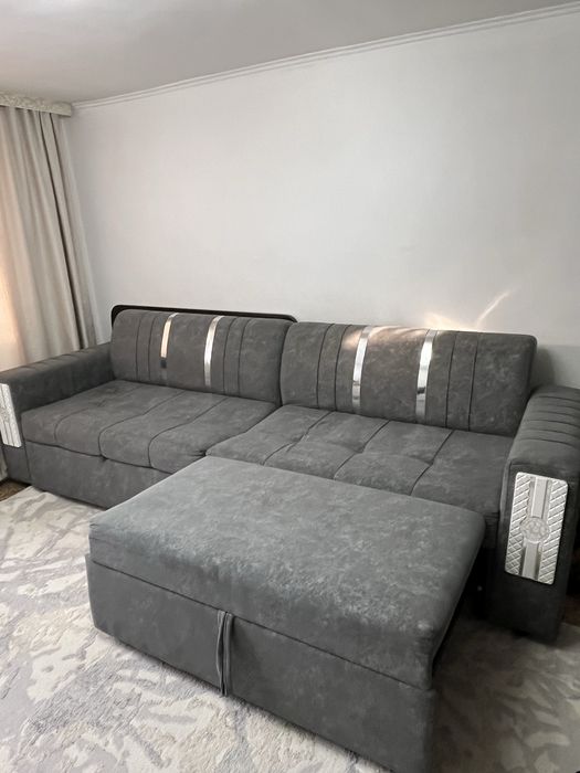 Современный раскладной диван для гостиной