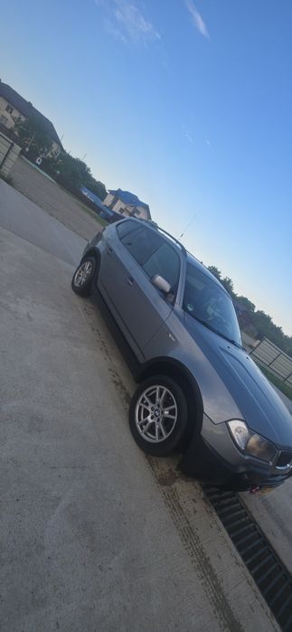 Vand Bmw x3 e 83 vând sau schimb