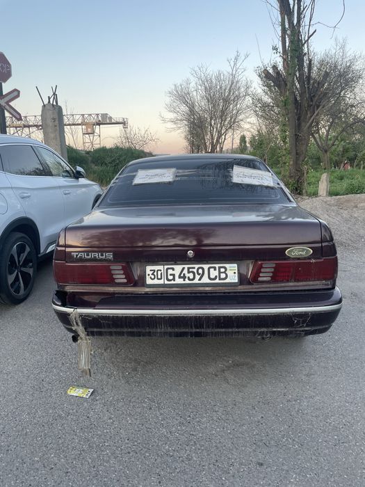 Продается форд таурус