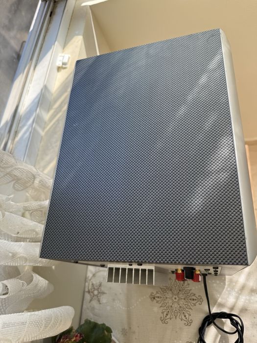 Jbl SUB 200/230 8” Активен Subwoofer