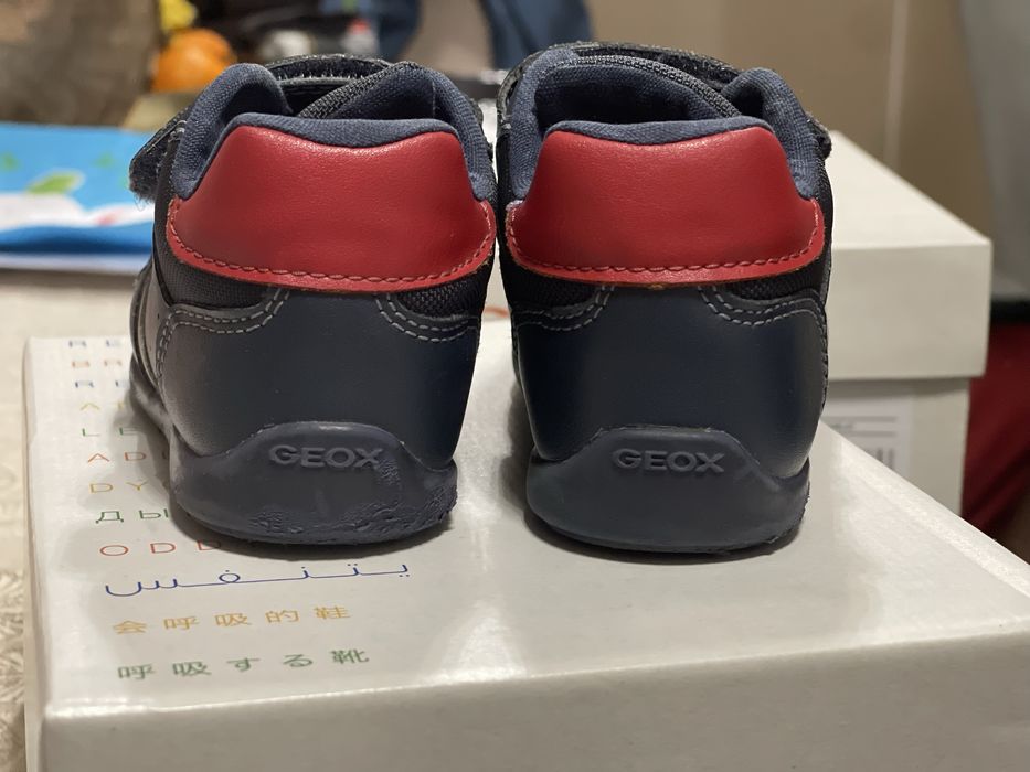 Pantofi Geox marimea 22