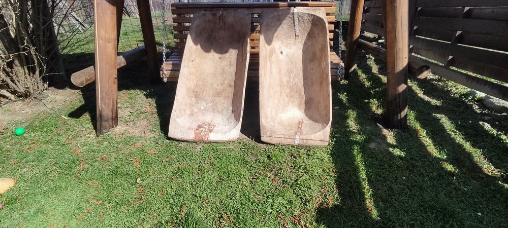 Copaie din lemn , gradina, restaurant, etc