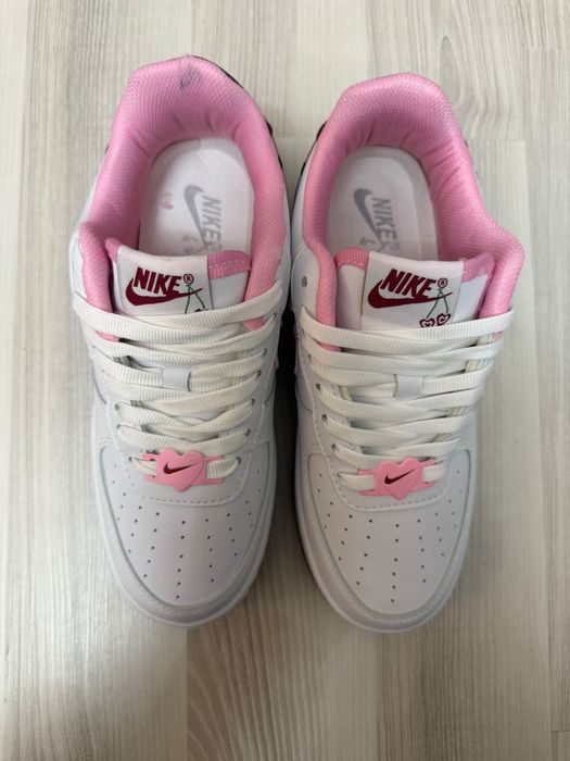 Adidasi nike air force 1 one cherry de dama