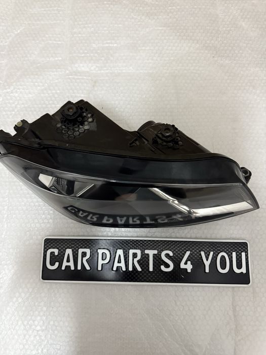 Фар десен VW Caddy 3 facelift 2K1 Кади Перфектен
