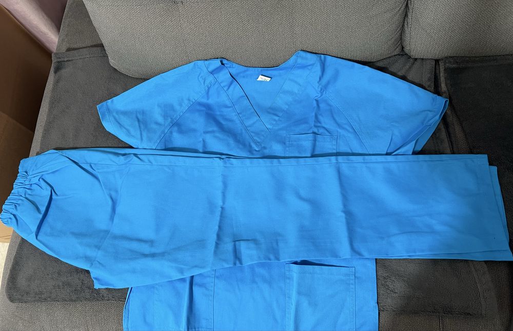 Costum medical set