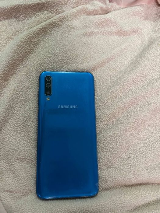 Samsung A50 64gb