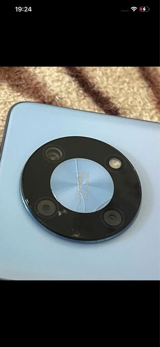 Telefon huawei nova y90