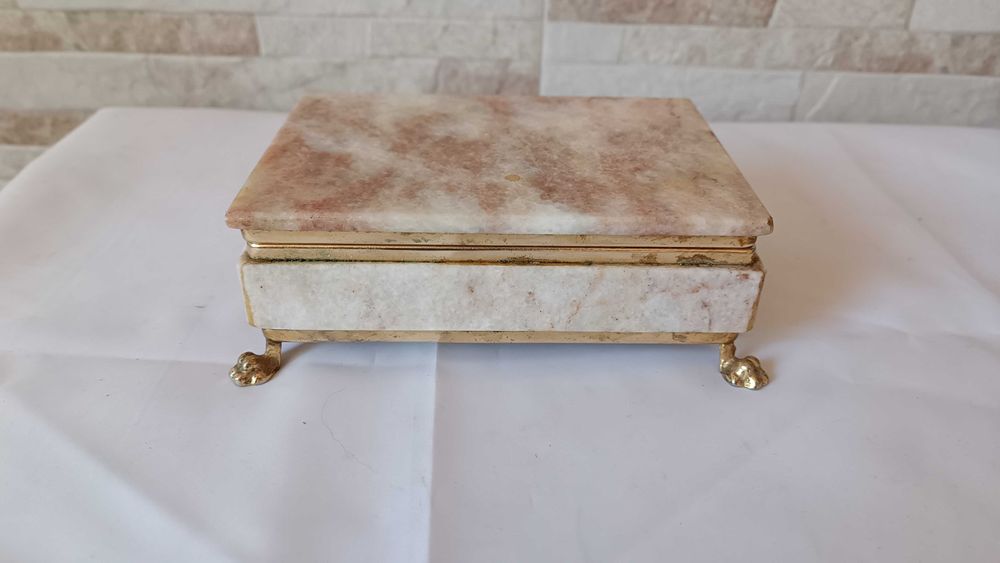 Стара кутия за бижута - мраморна - българско производство