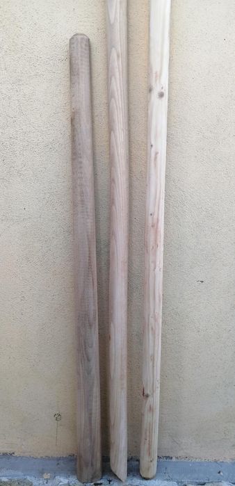 Coada de lemn, lopata, târnăcop, cange.