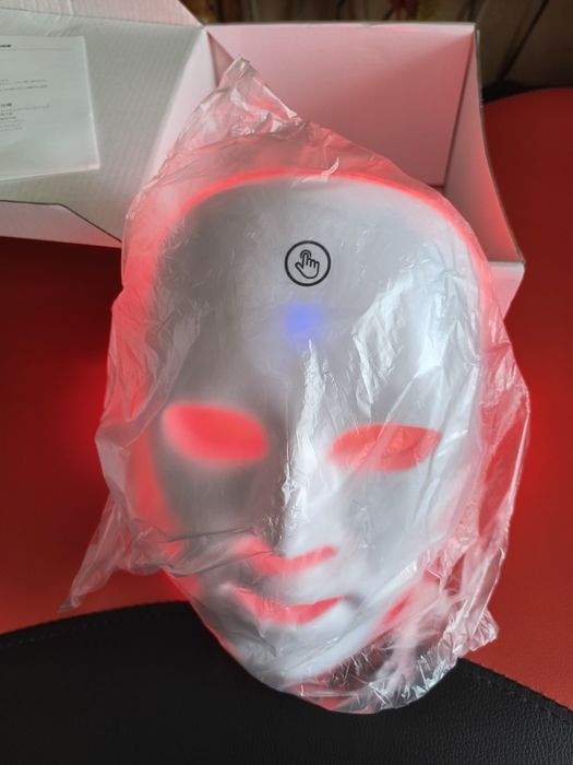 Лед маска за лице