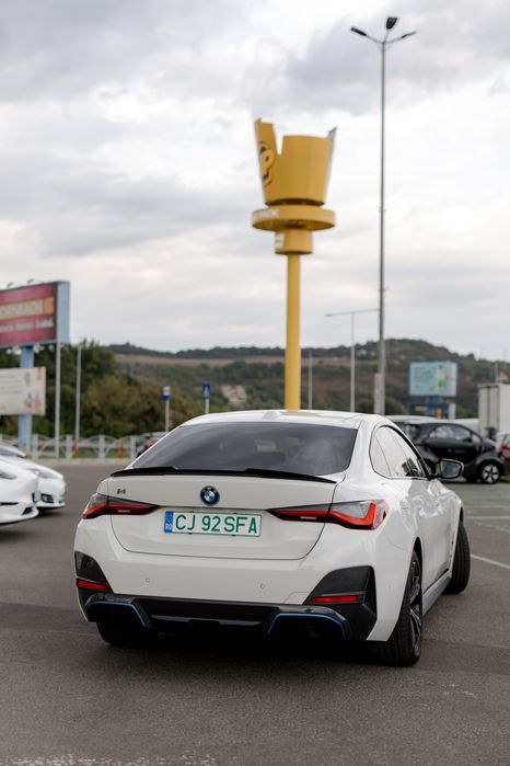 BMW i4 2023 — imagine 3