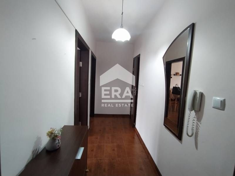 Дава се под наем Двустаен апартамент в Варна, Лятно кино Тракия - 65 кв.м за 332 € - Снимка #7