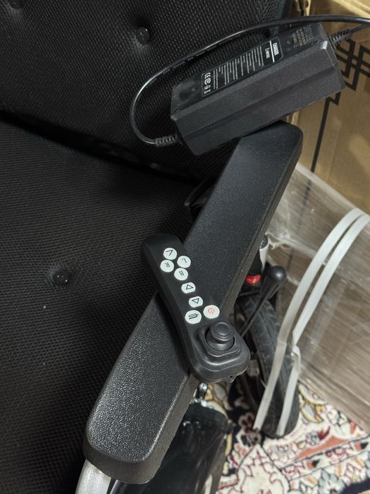 Инвалидное кресло электронное