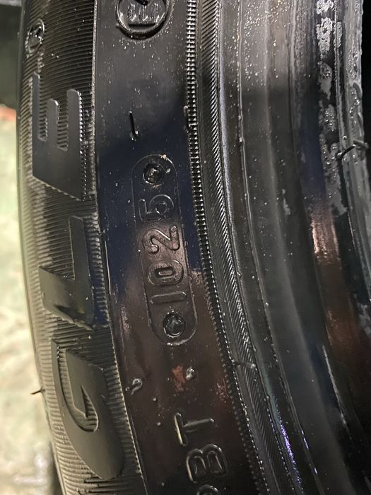 Продам комплект резины