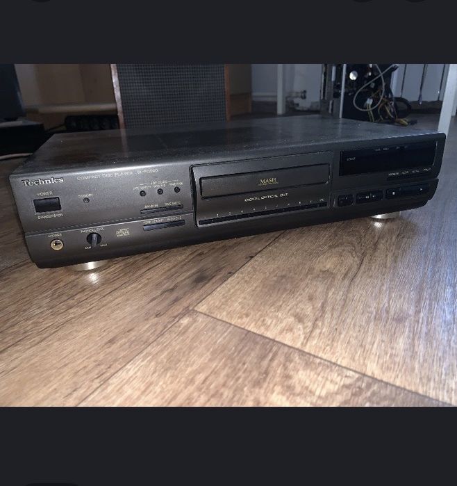 Technics SL-PG590 CD проигрывтель